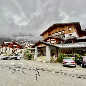 Val Thorens Le Hameau Des Eaux D'orelle Orelle